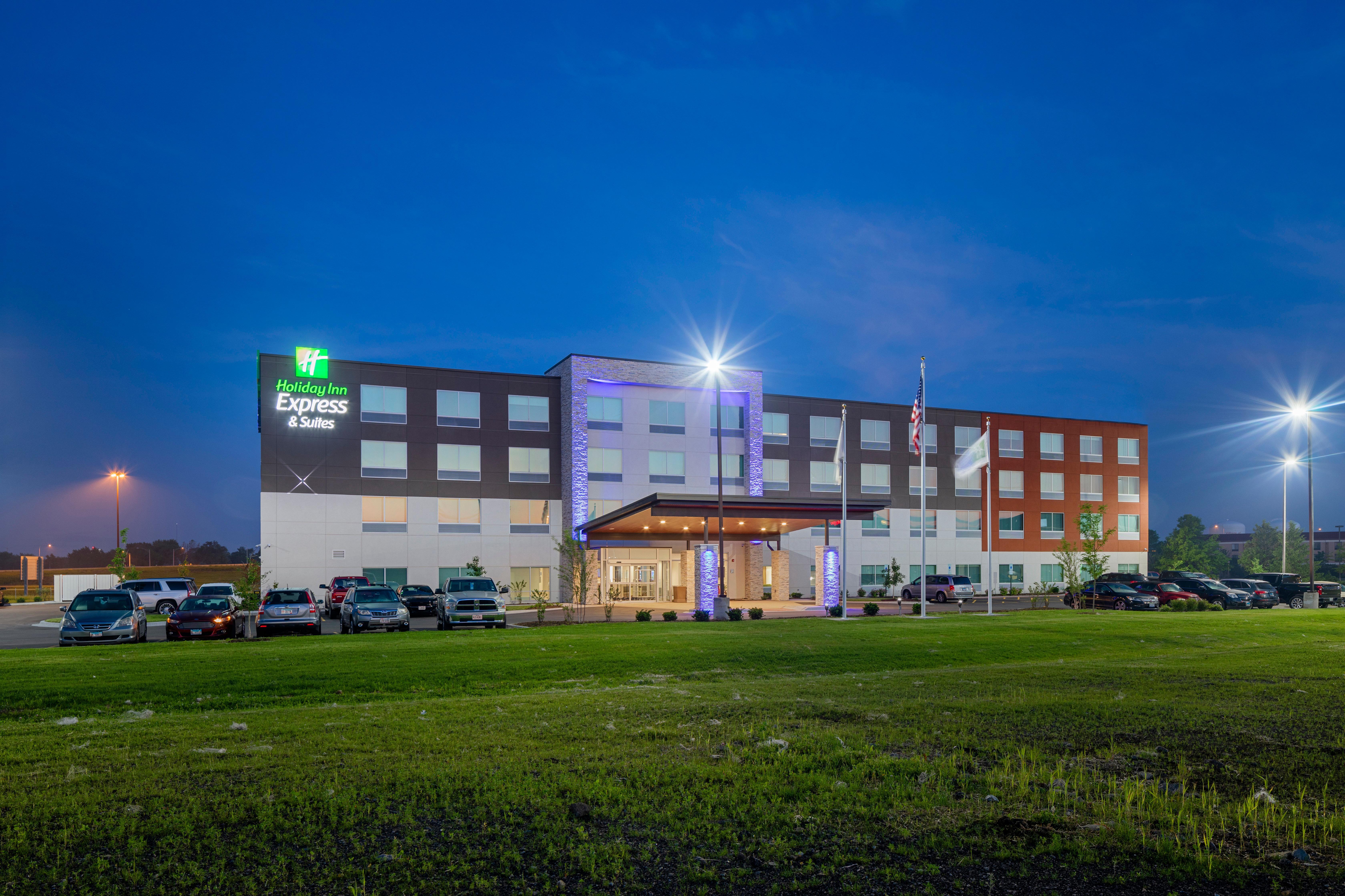 Holiday Inn Express & Suites - Bourbonnais East - Bradley By Ihg Eksteriør bilde
