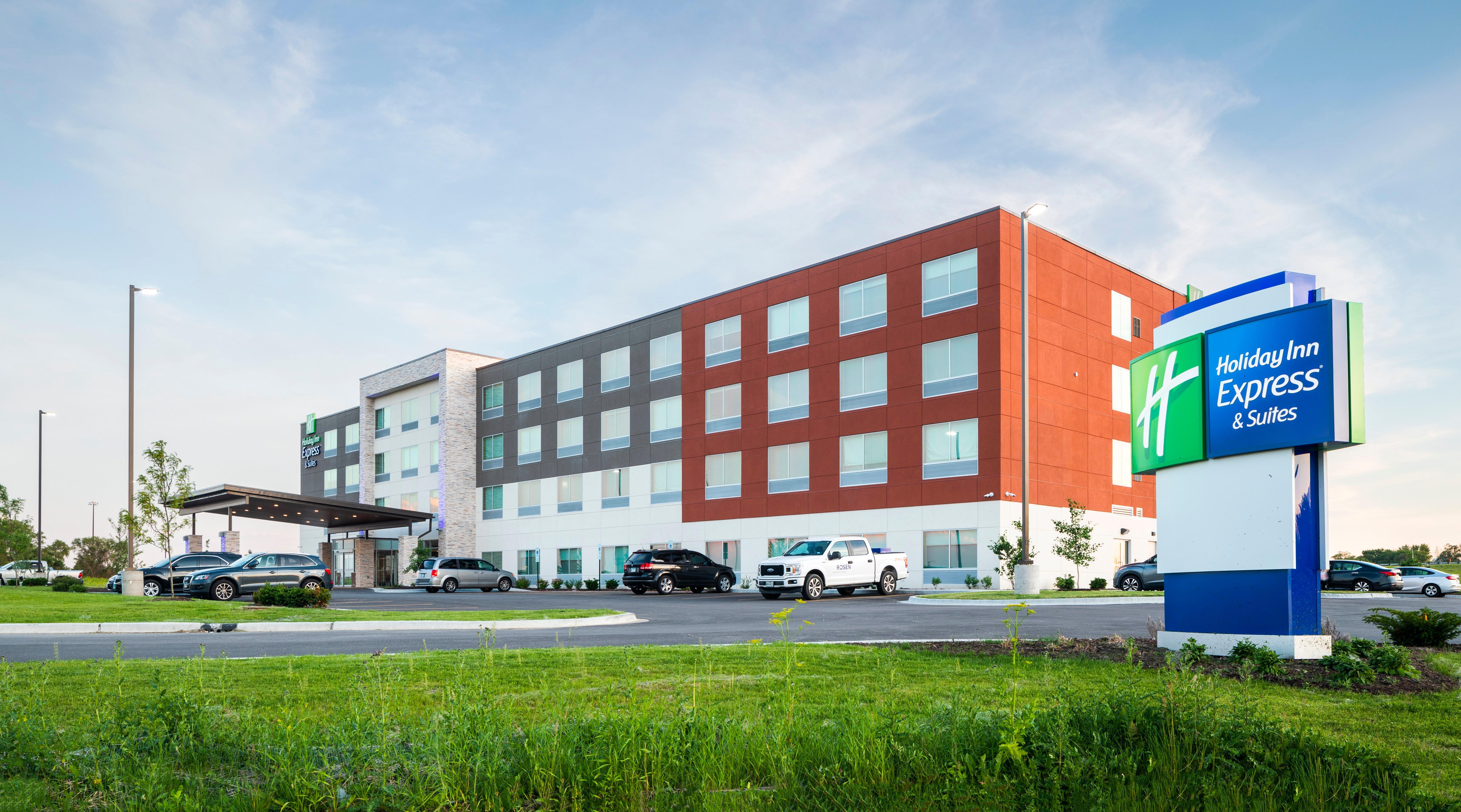 Holiday Inn Express & Suites - Bourbonnais East - Bradley By Ihg Eksteriør bilde